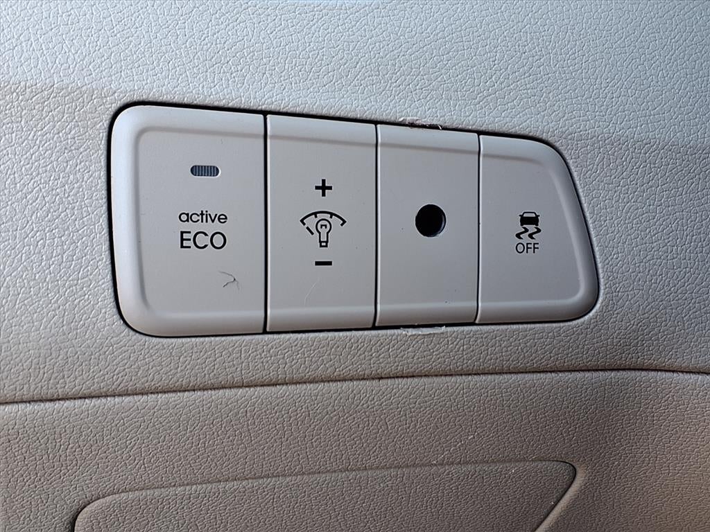 2016 Hyundai ELANTRA Limited