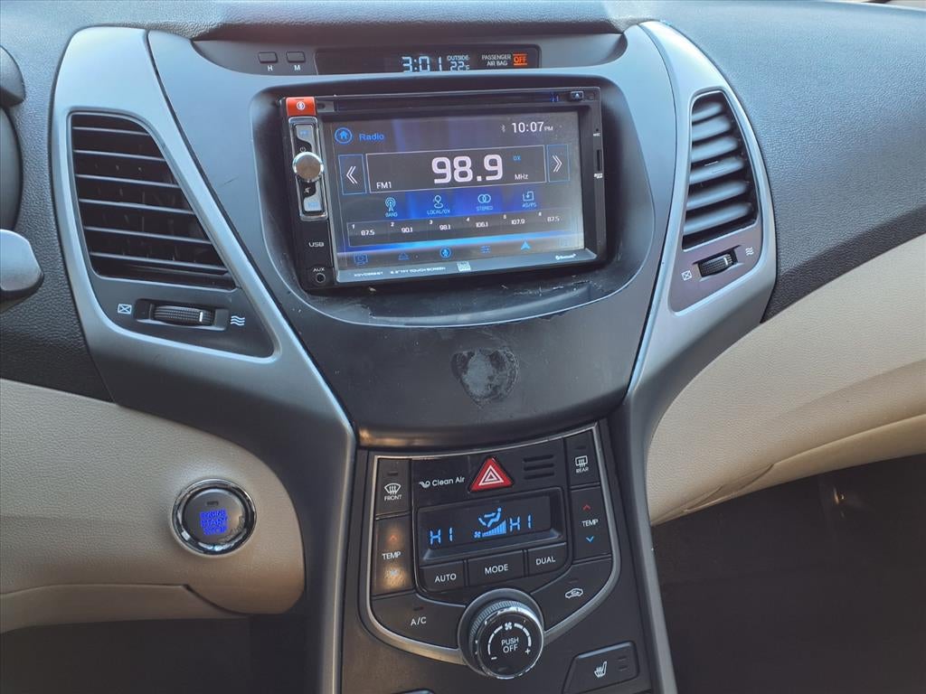 2016 Hyundai ELANTRA Limited