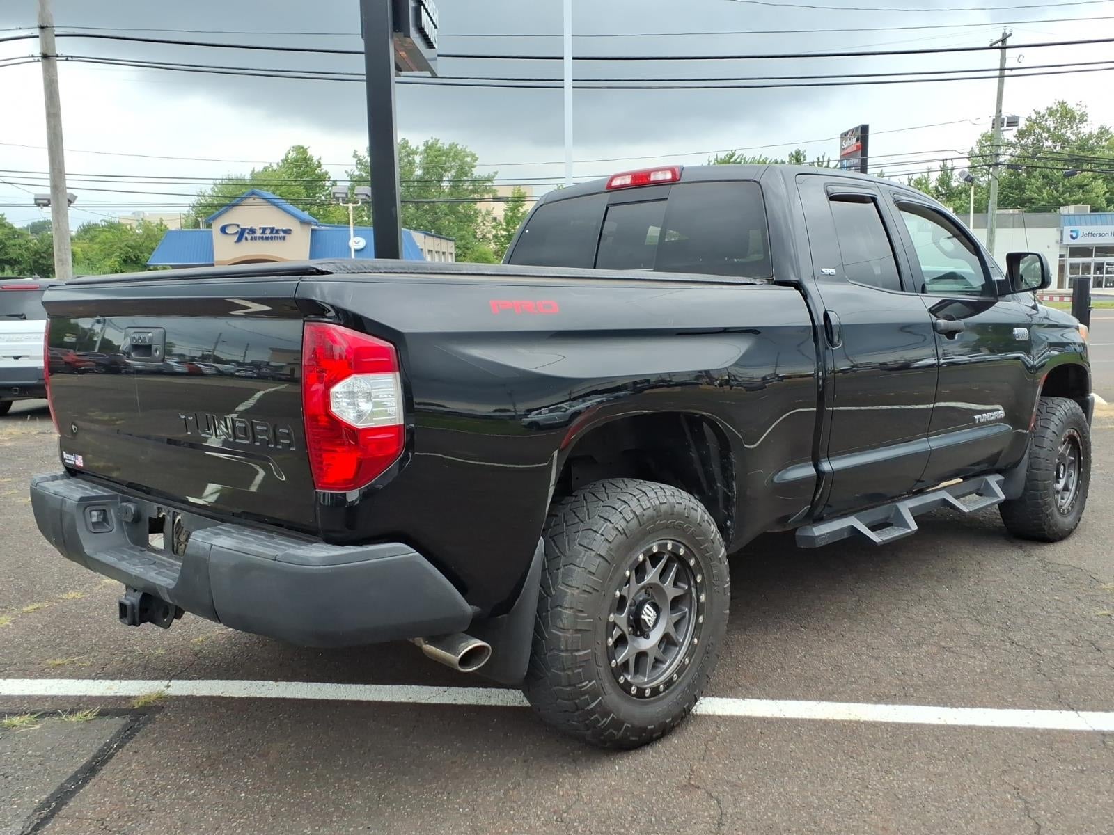 2015 Toyota Tundra SR5