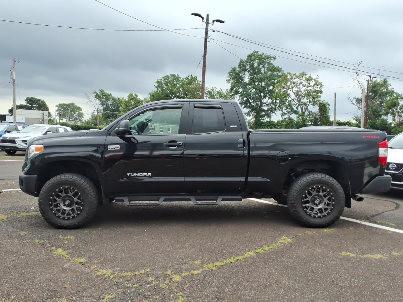 2015 Toyota Tundra SR5