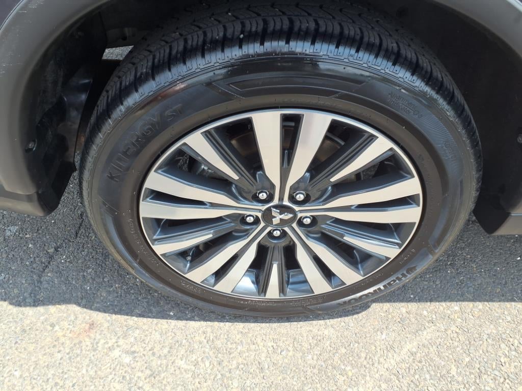 2020 Mitsubishi Outlander ES