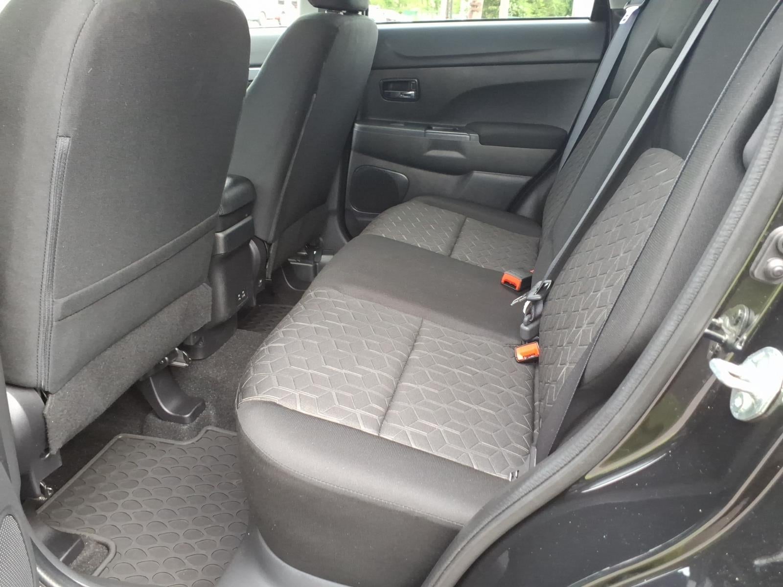 2025 Mitsubishi Outlander Sport LE