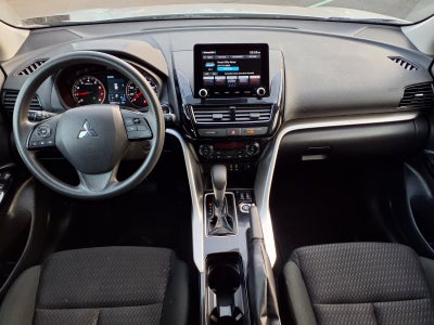 2024 Mitsubishi Eclipse Cross LE