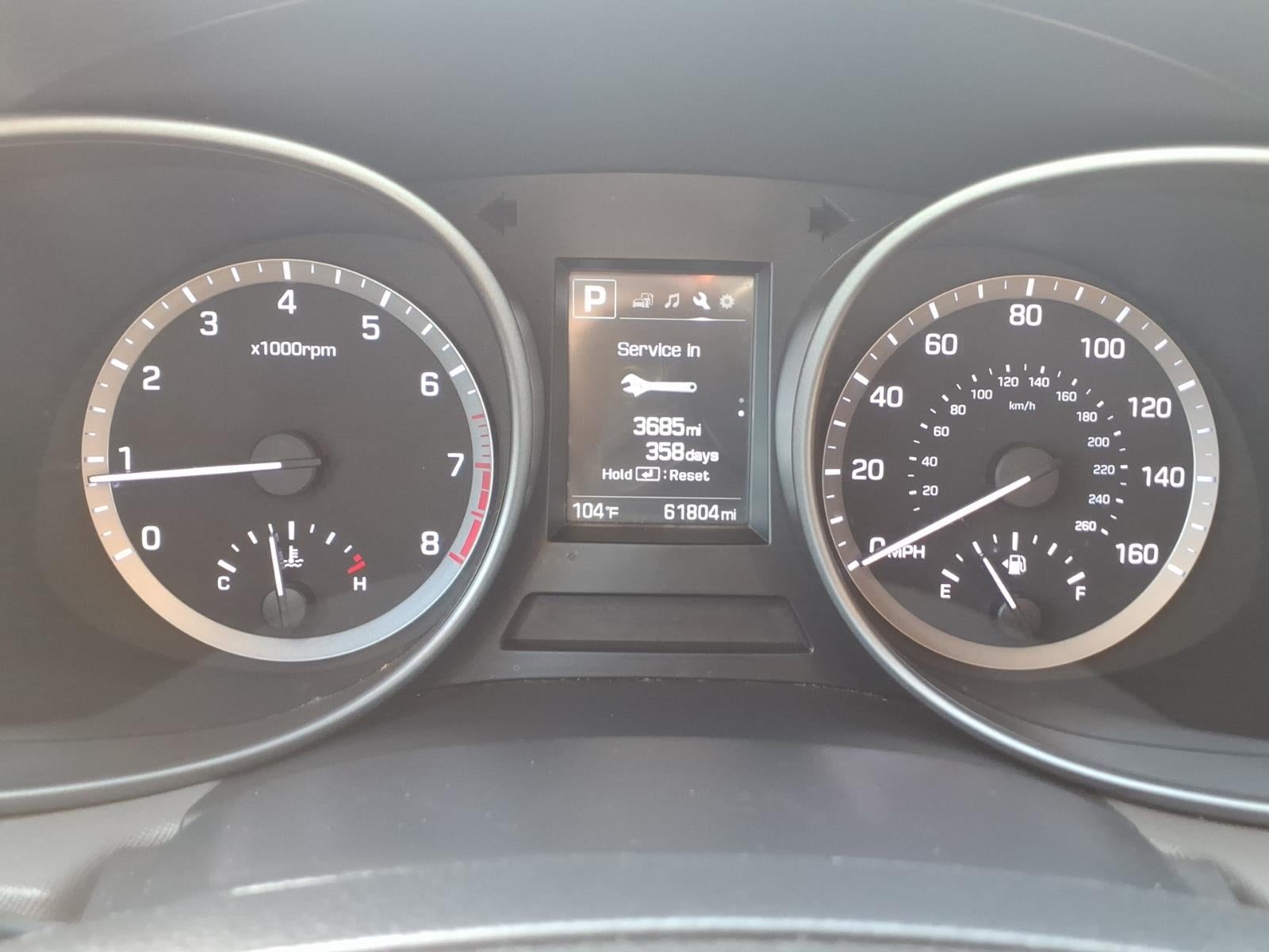 2017 Hyundai SANTA FE SE