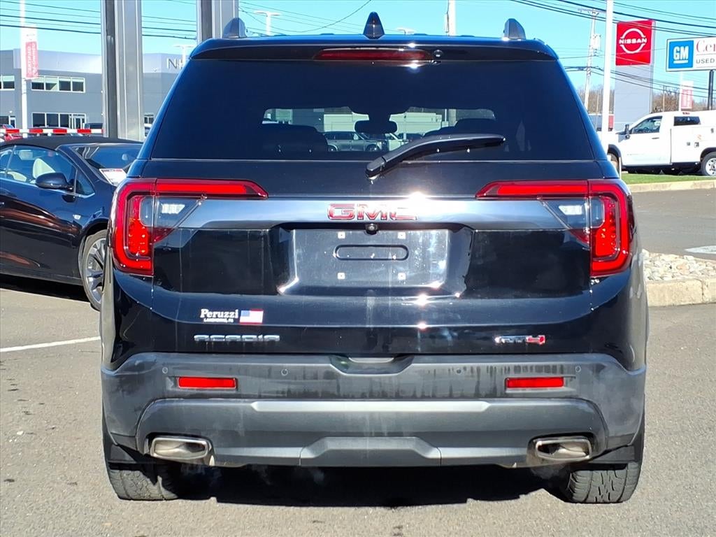 2023 GMC Acadia AT4