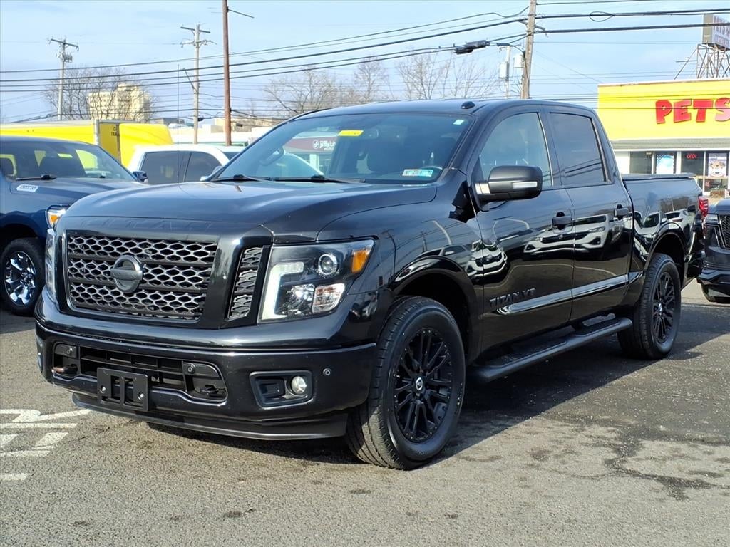 2018 Nissan Titan SV