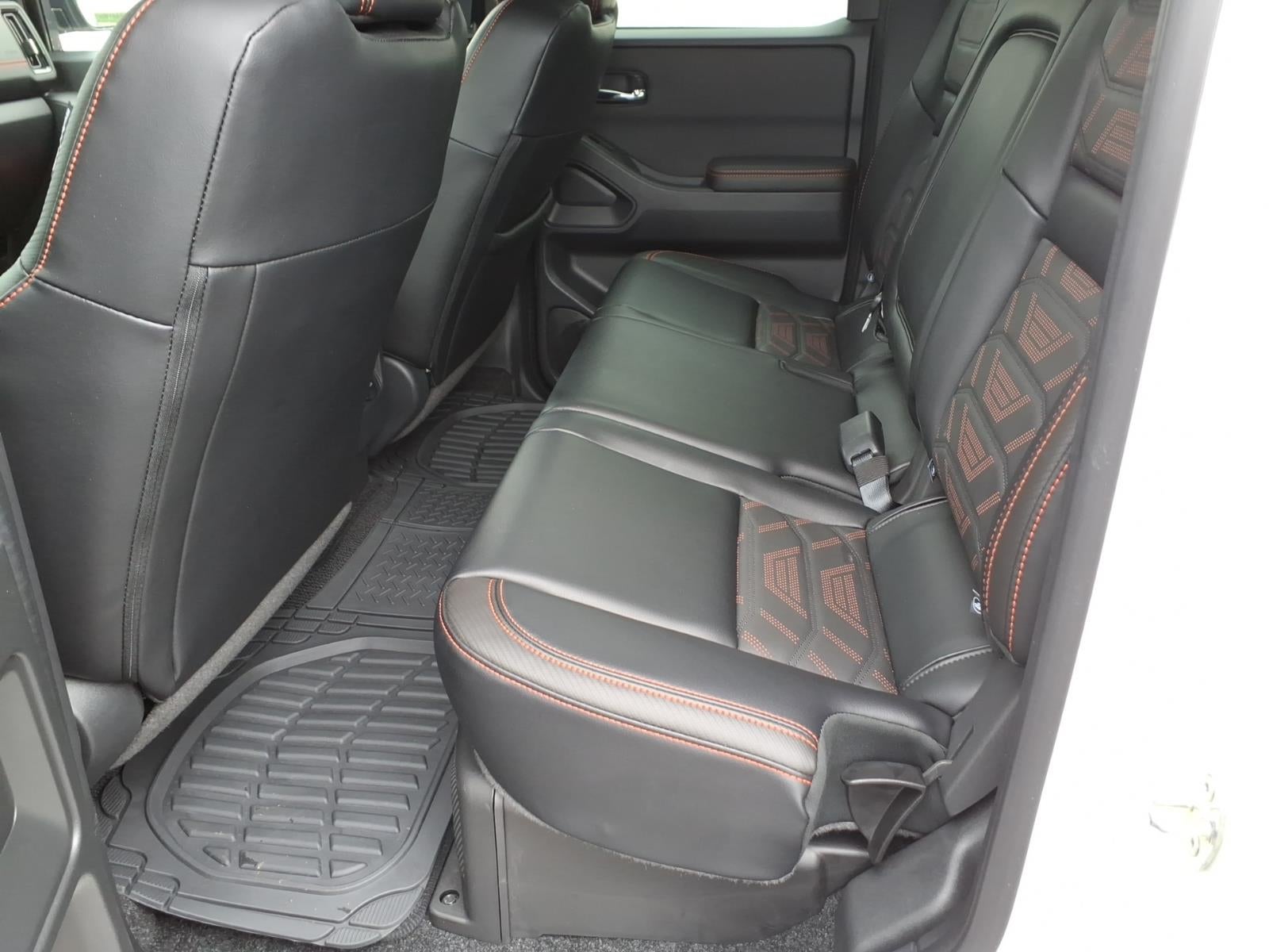 2025 Nissan Frontier Crew Cab PRO-4X 4x4