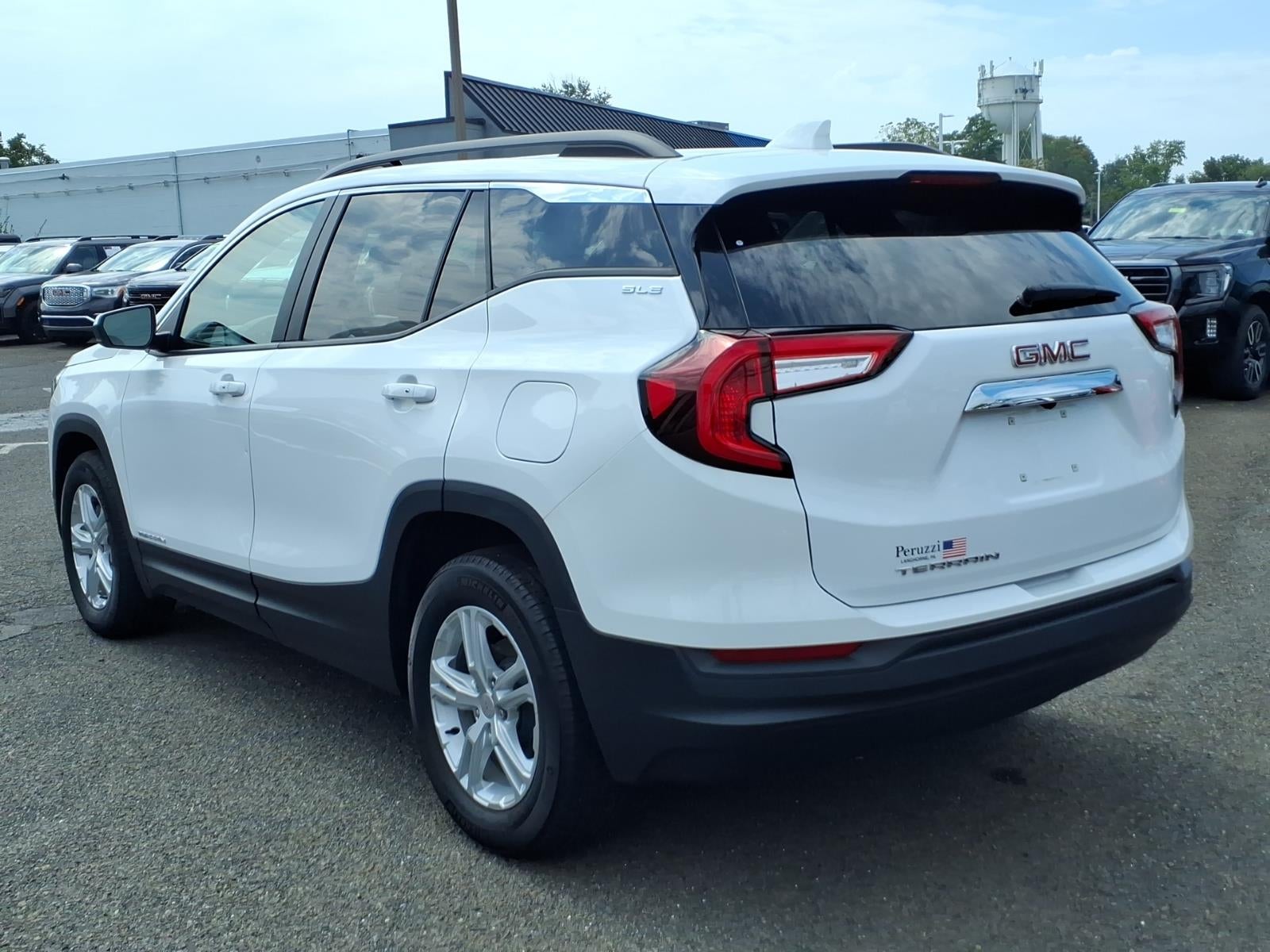 2024 GMC Terrain SLE