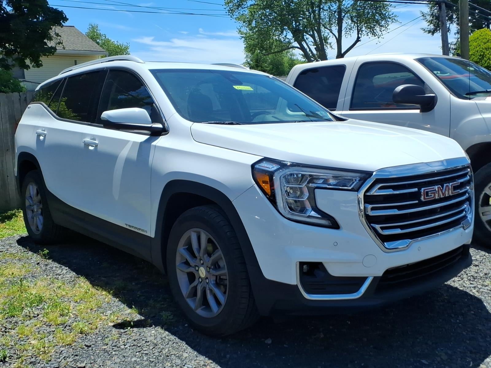 2022 GMC Terrain SLT