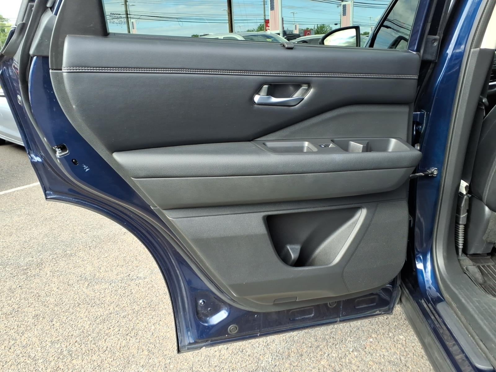 2023 Nissan Pathfinder Platinum 4WD