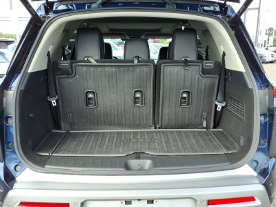 2023 Nissan Pathfinder Platinum 4WD