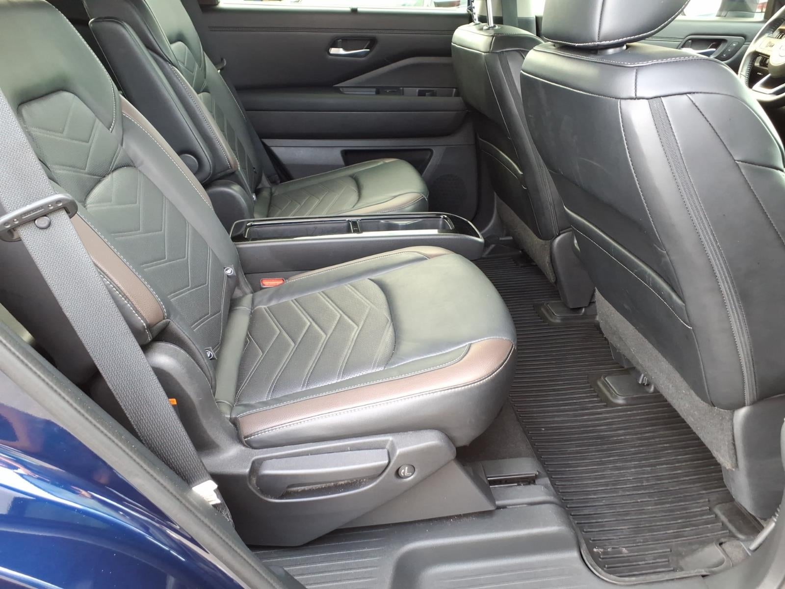 2023 Nissan Pathfinder Platinum 4WD