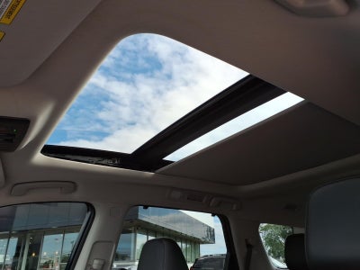 2023 Nissan Pathfinder Platinum 4WD