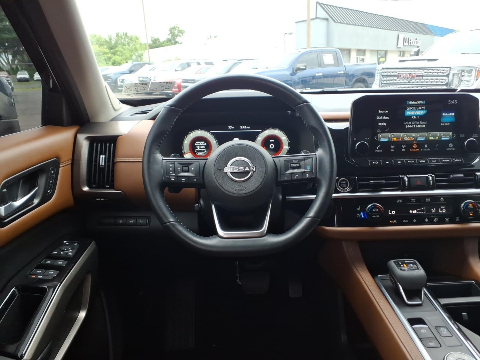 2023 Nissan Pathfinder Platinum 4WD
