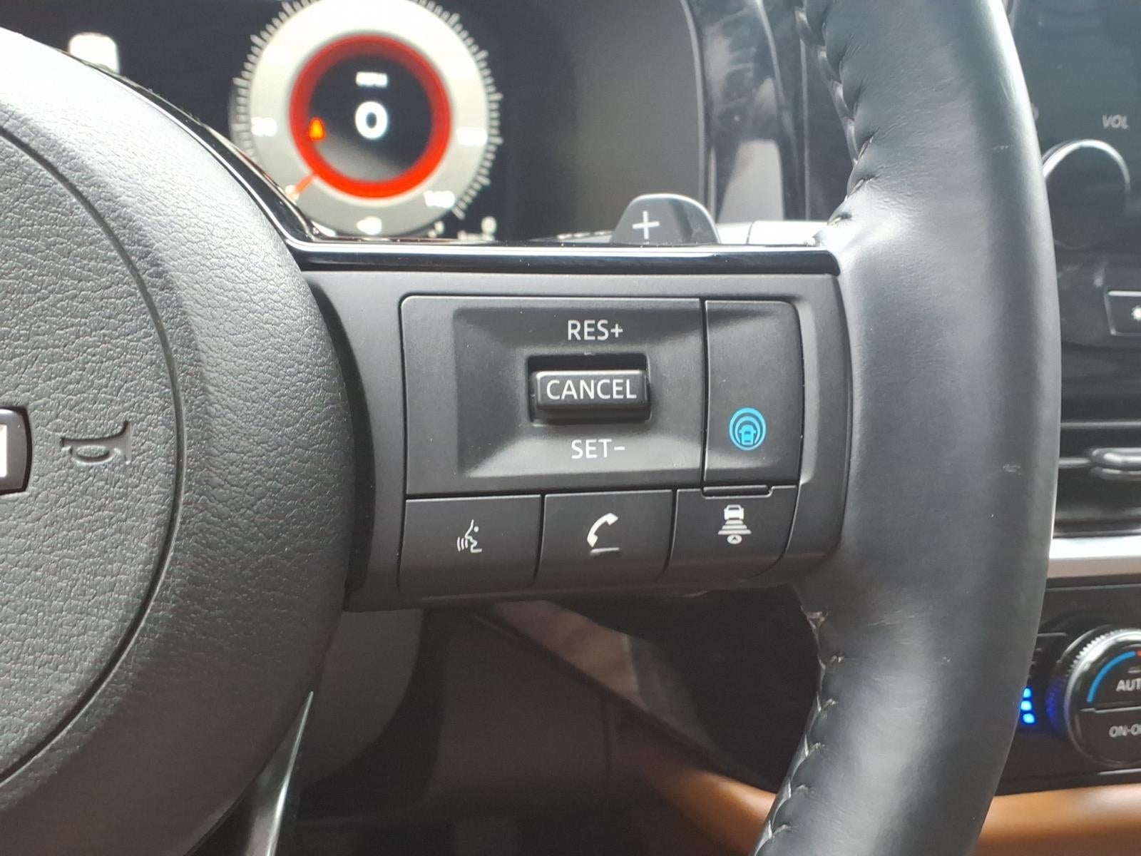 2023 Nissan Pathfinder Platinum 4WD