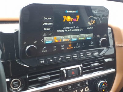 2023 Nissan Pathfinder Platinum 4WD