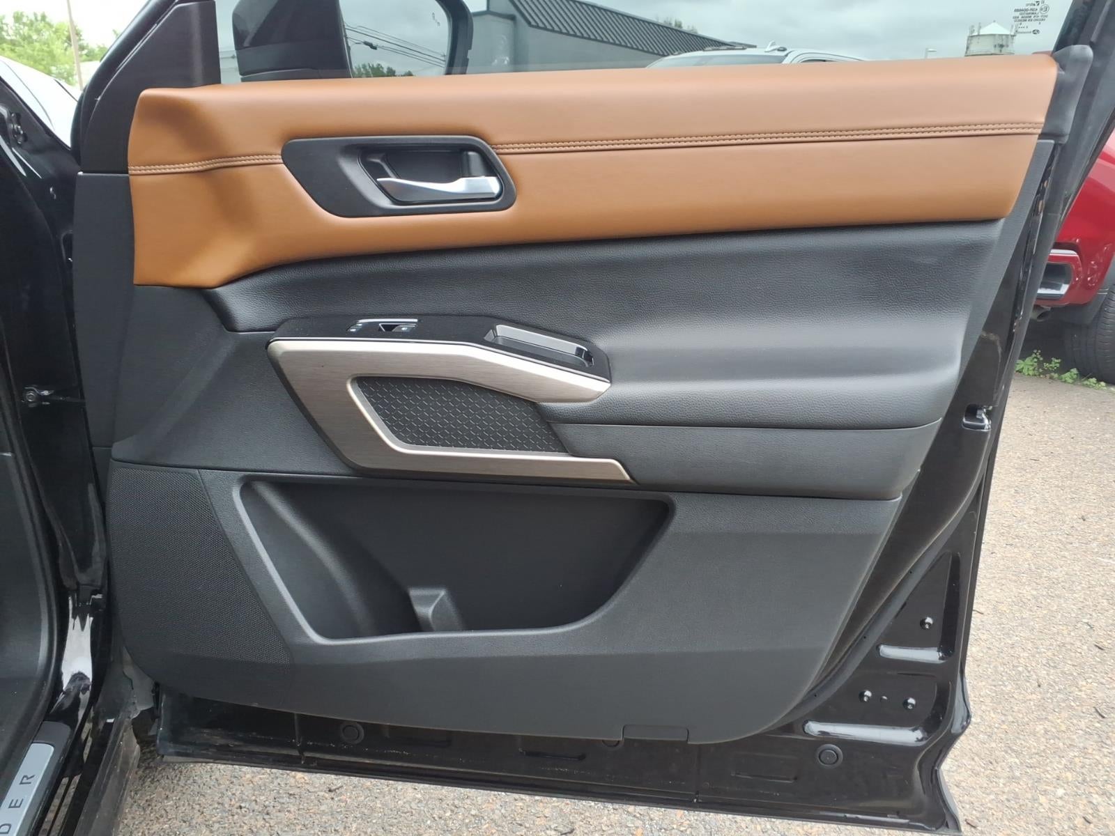 2023 Nissan Pathfinder Platinum 4WD