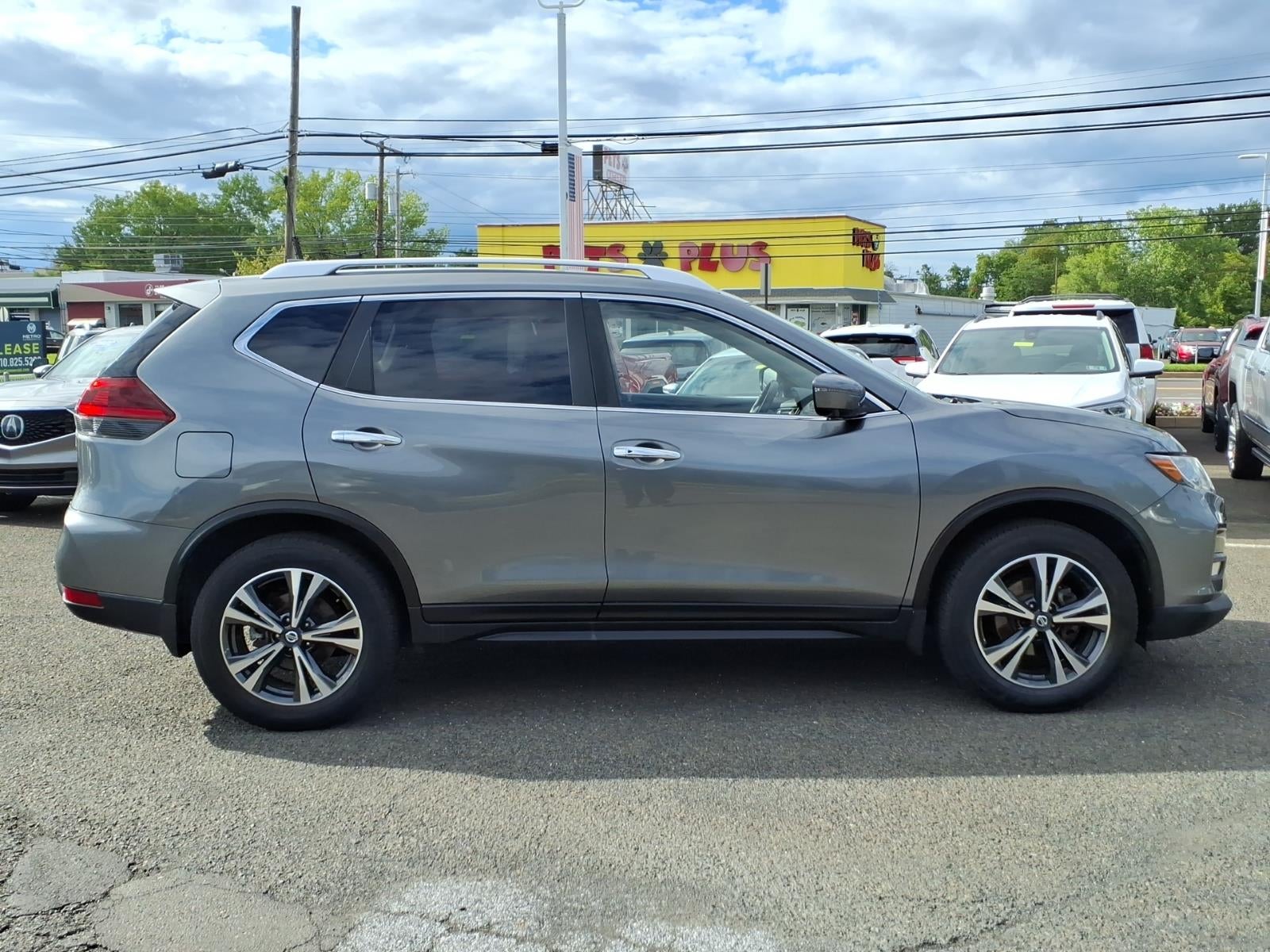 2019 Nissan Rogue SV
