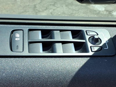 2023 Land Rover Discovery Sport S R-Dynamic