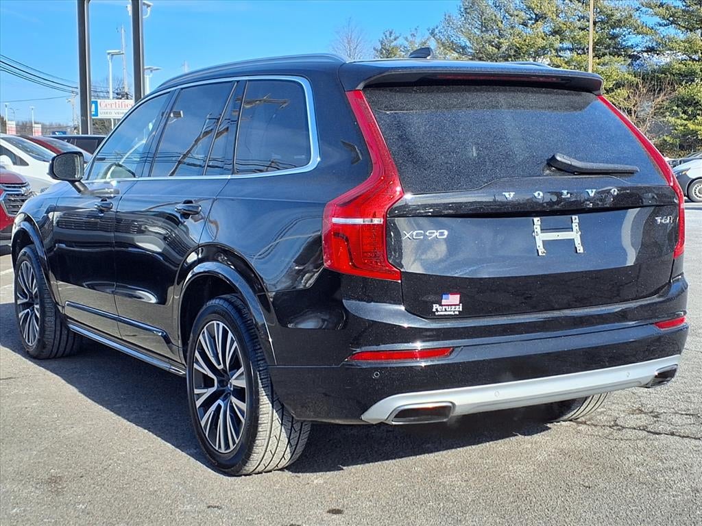 2021 Volvo XC90 Momentum